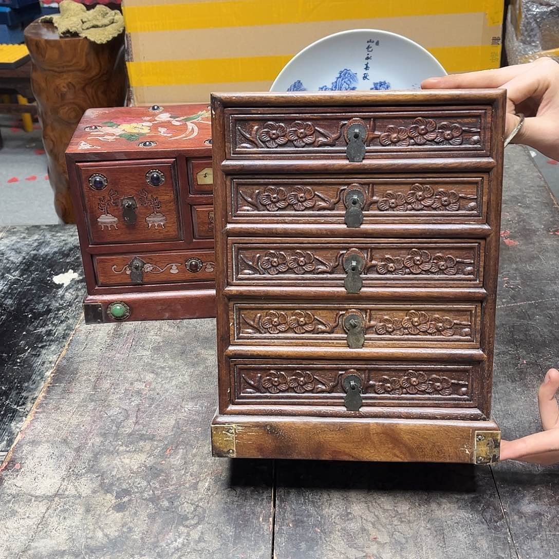 大叶紫檀（黑酸枝木类）