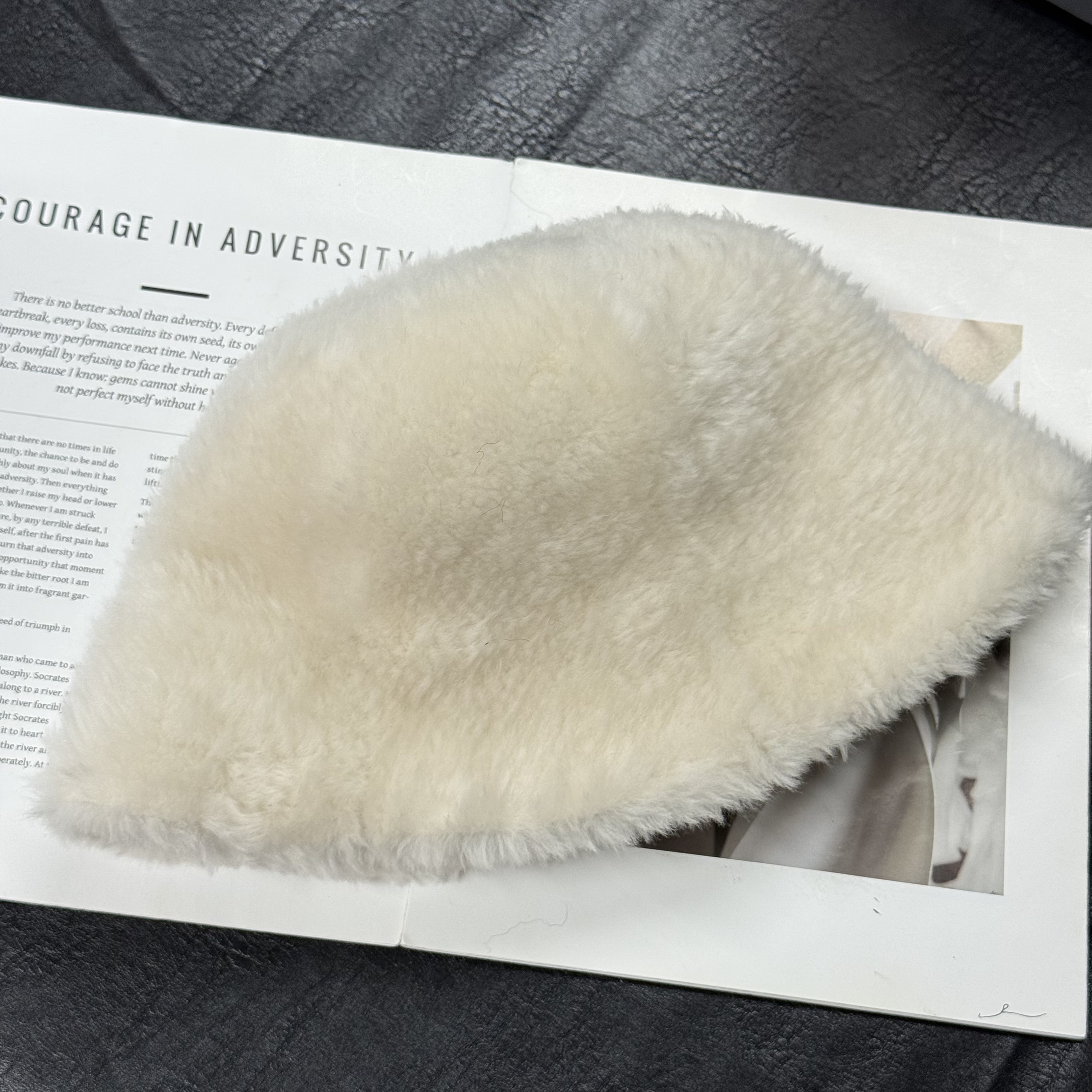 sweet planet—秋冬拉贡百搭毛毛帽子3038