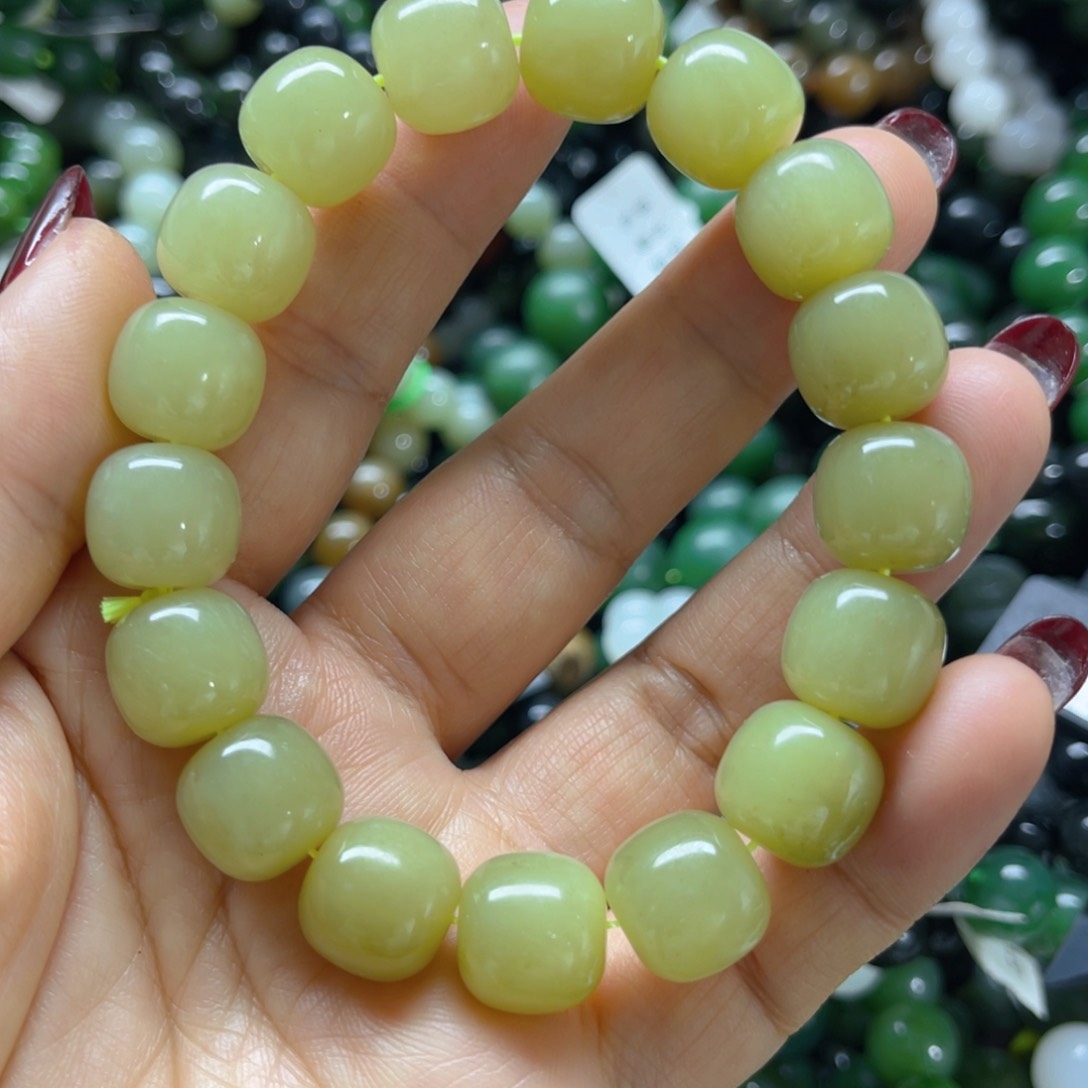 未镶嵌手链和田玉