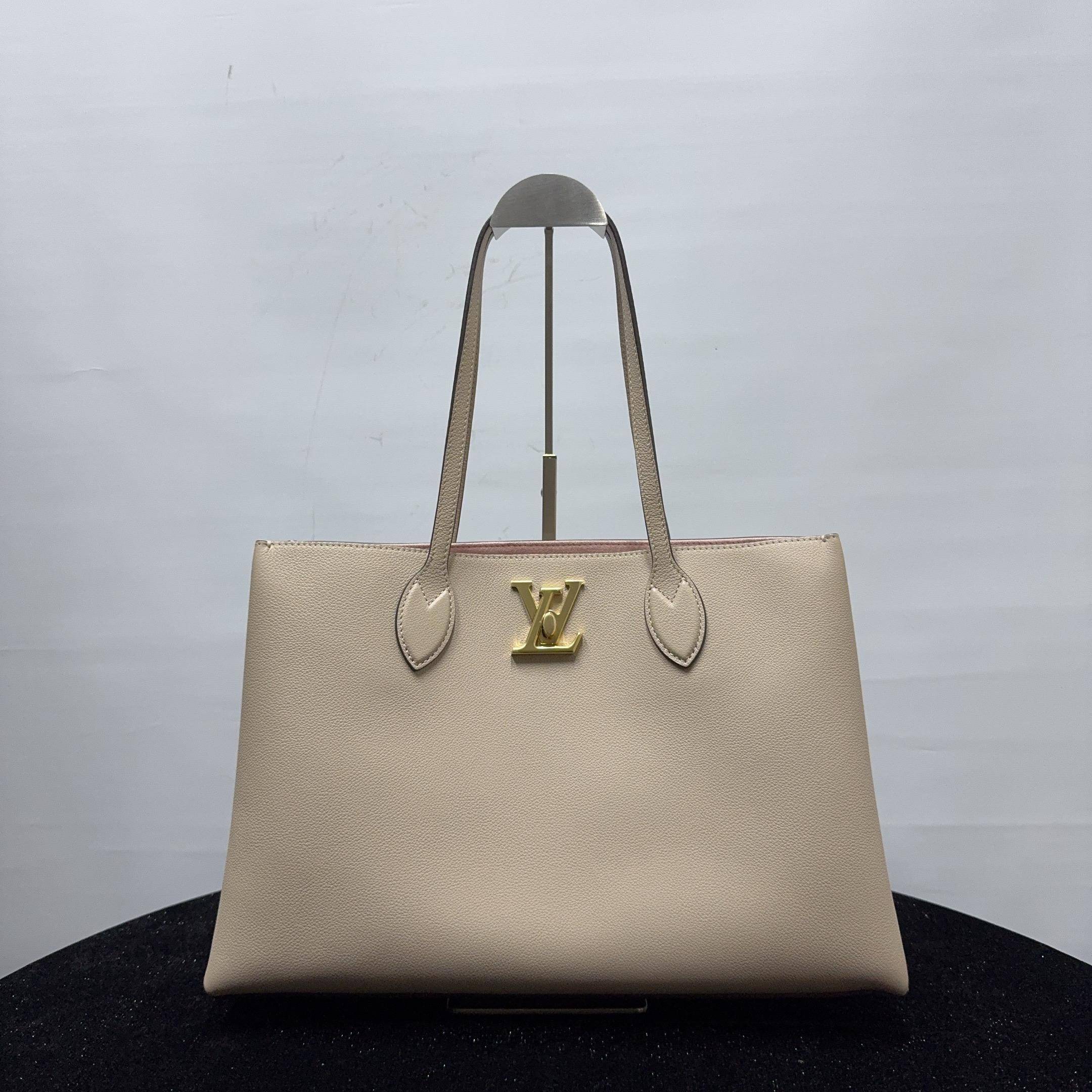 胖虎熙少/香奈儿/95新/公价0/箱包/两用包/31T2501290057