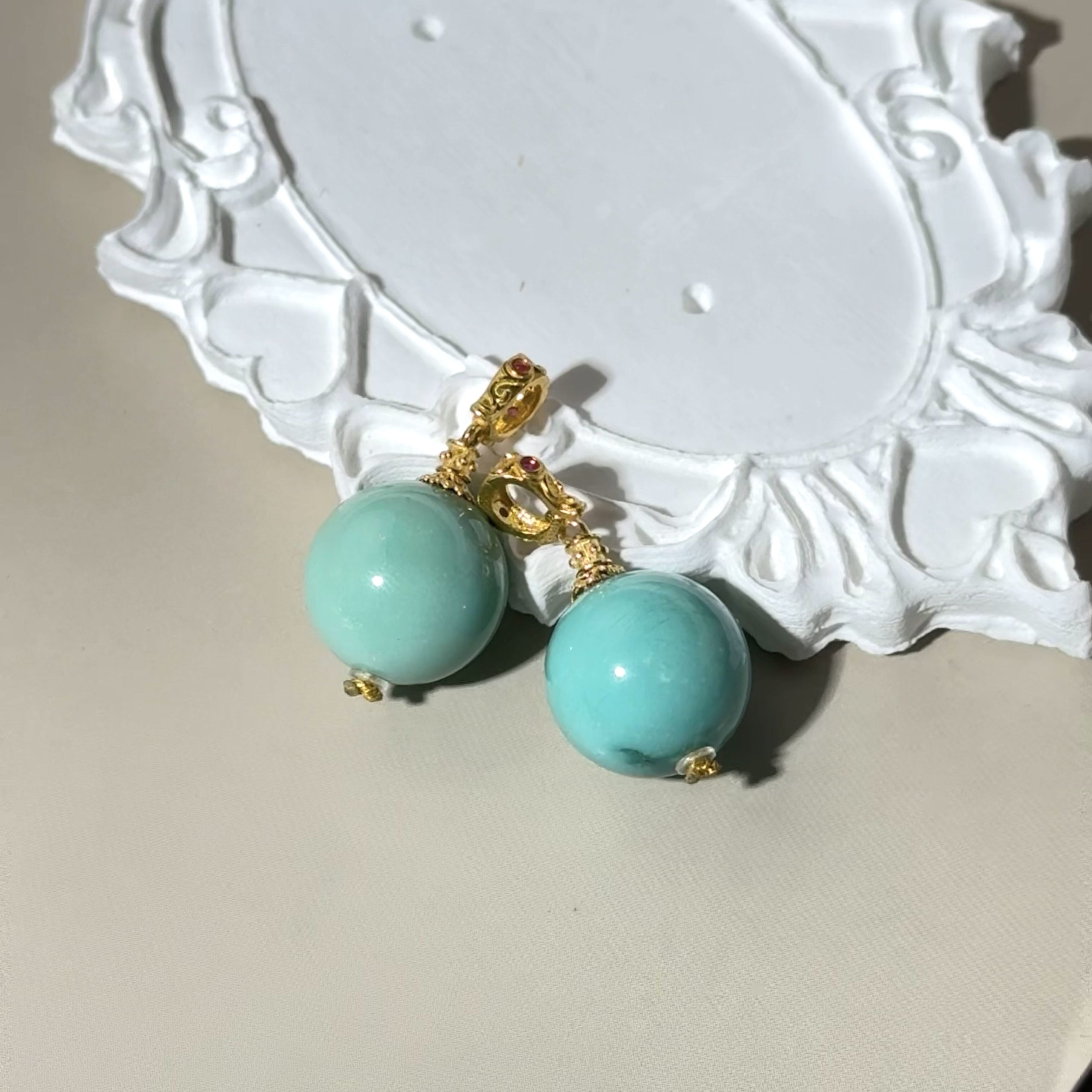 【铭记珠宝】18K金镶嵌绿松石吊坠25-DM225H475【多样性发一】约11mm