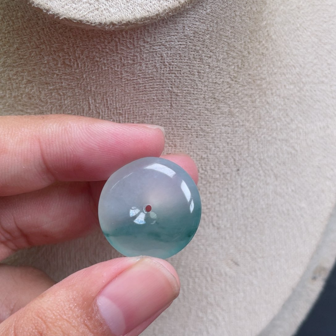 翡翠未镶嵌颈饰76677887888