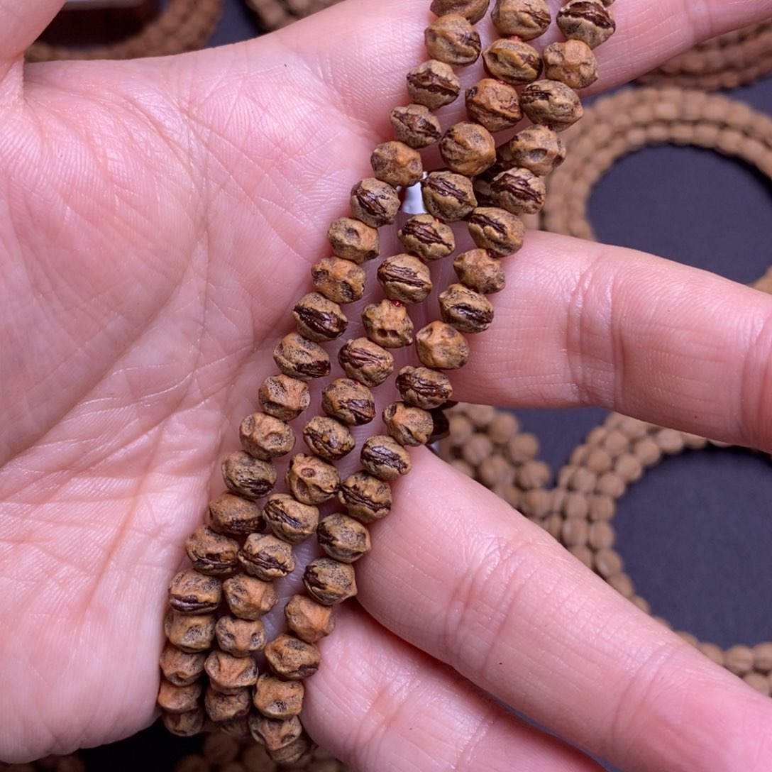 柏香籽/百香籽吊坠大**醺