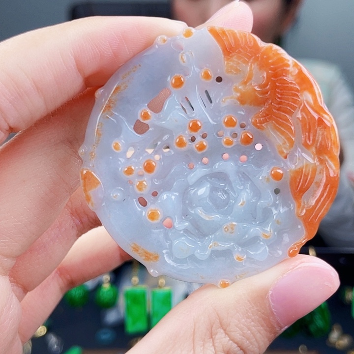 翡翠颈饰未镶嵌饰品