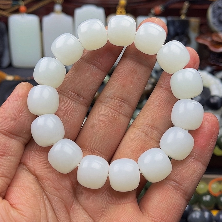 未镶嵌手串和田玉