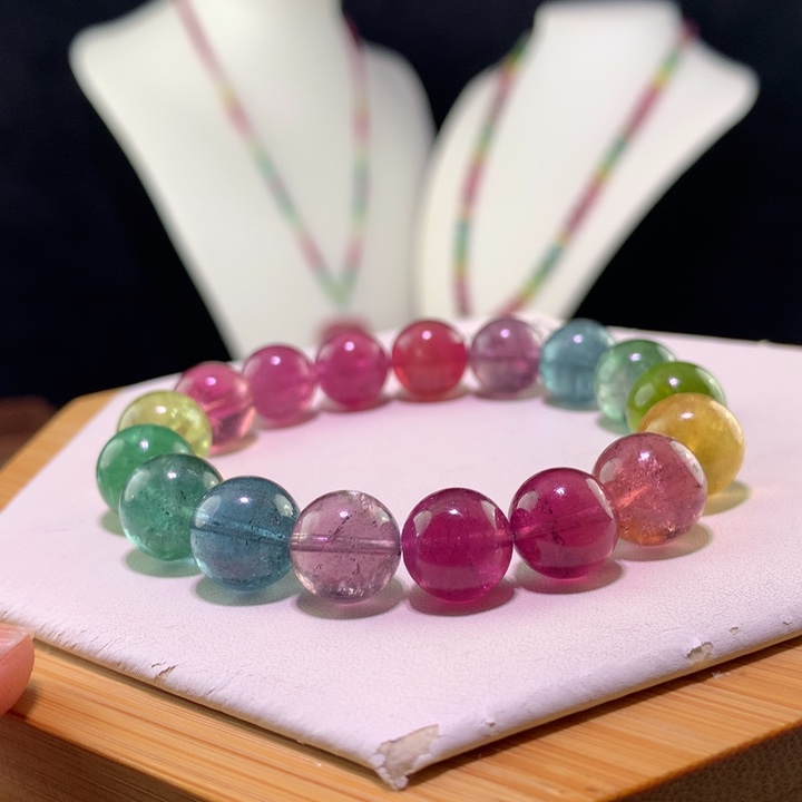 双色碧玺手链未镶嵌