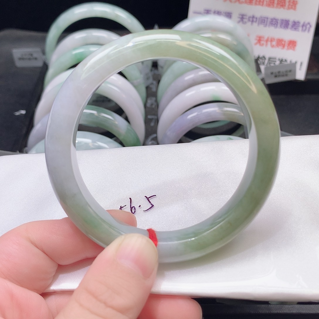 翡翠未镶嵌手镯527