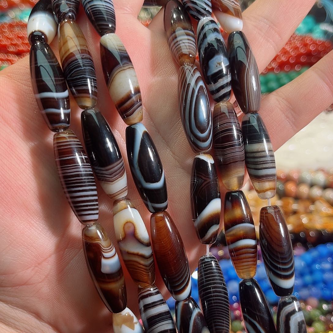 玛瑙/玉髓未镶嵌珠宝半成品蚕丝玛瑙天竺一条10x30mm