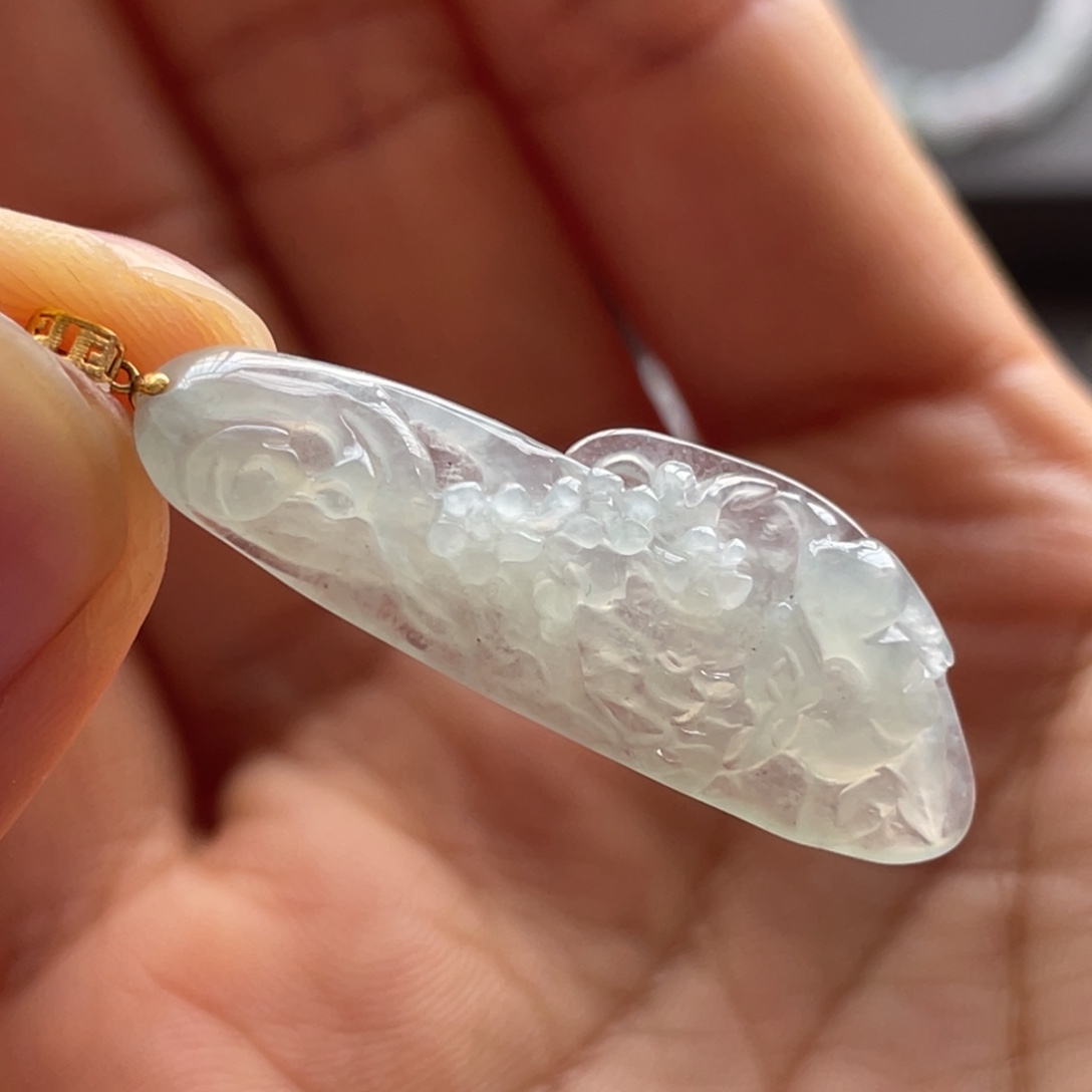 翡翠颈饰18K金镶嵌鹿