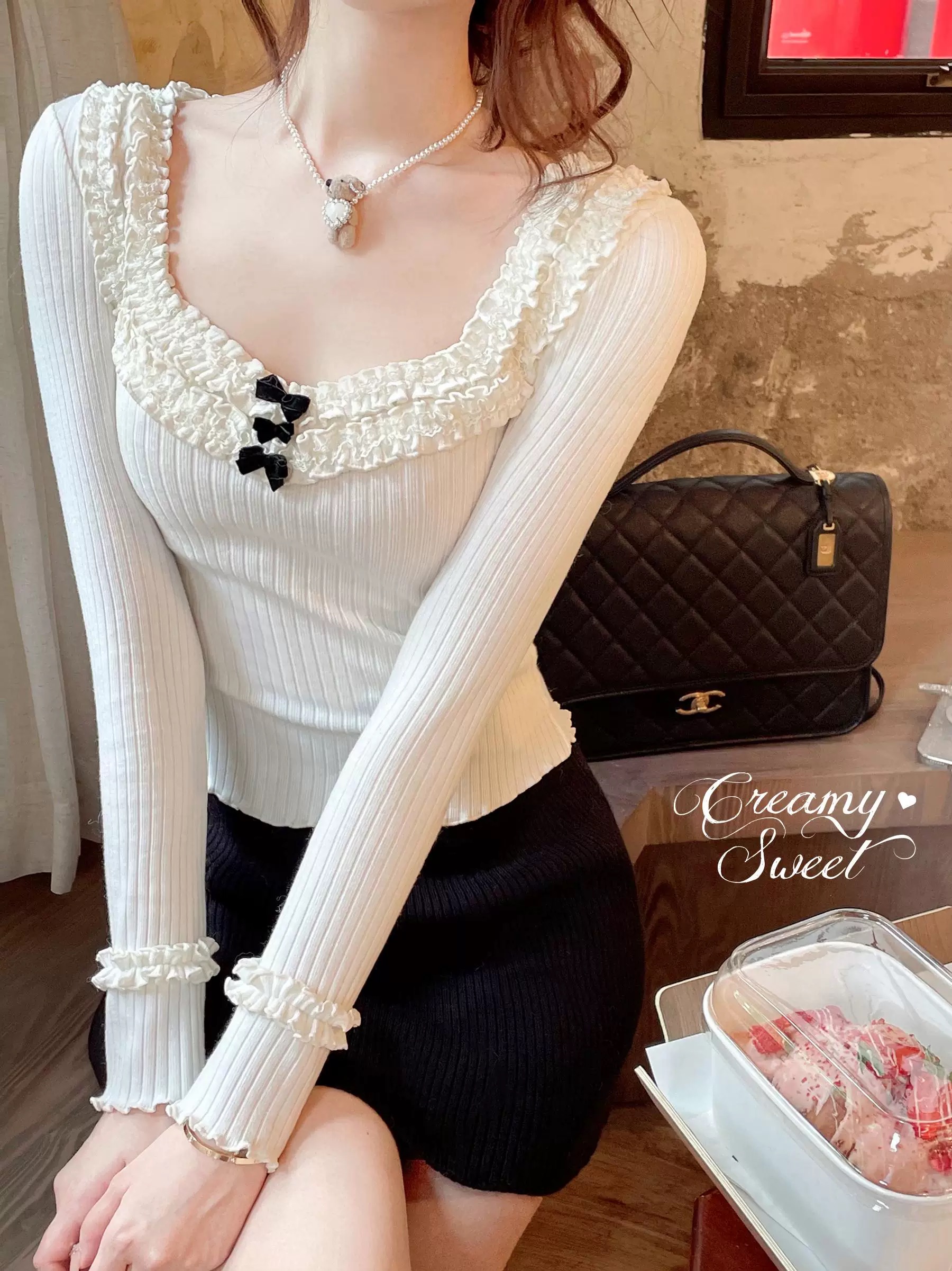 12.10日编码点这个链接（纯欲甜辣风新款高级设计感针织衫）