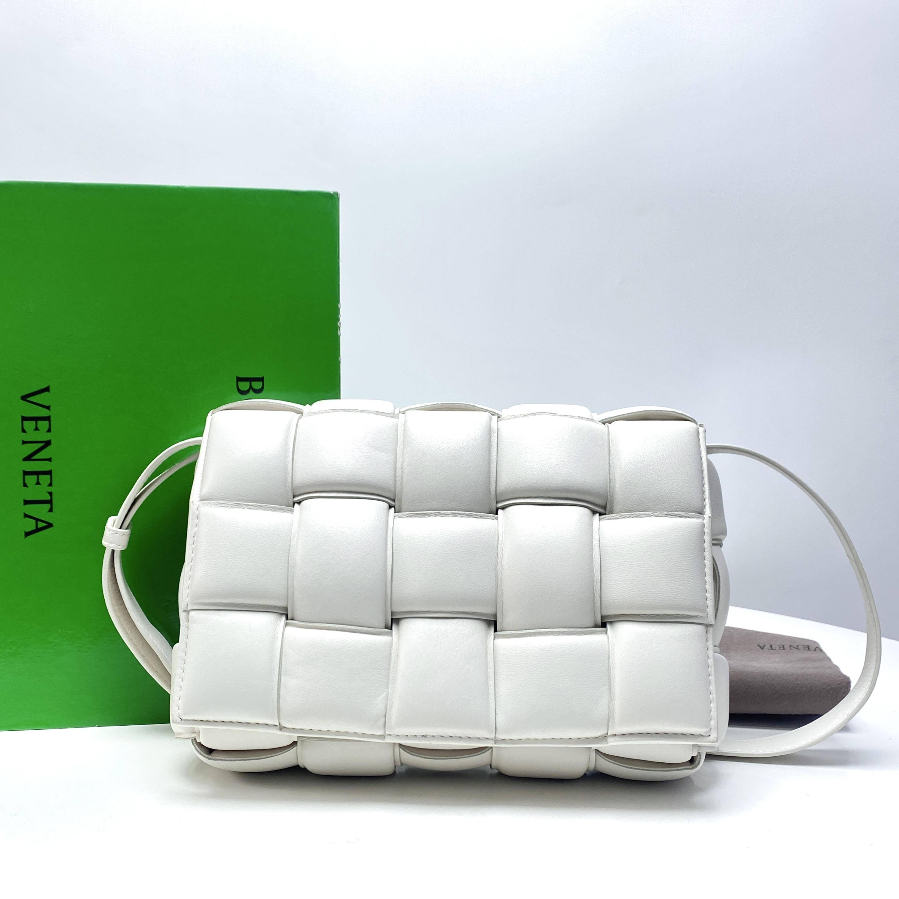 胖虎熙少/葆蝶家/95新/公价0/箱包/斜挎包/312501070045