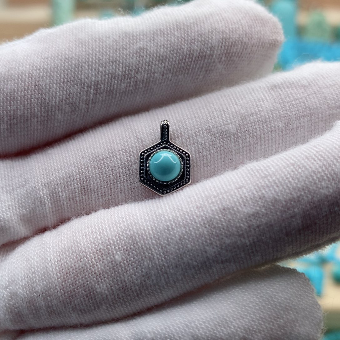 绿松石珠宝奇石银S925镶嵌