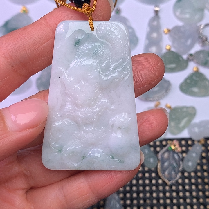 翡翠未镶嵌颈饰缅甸翡翠A货