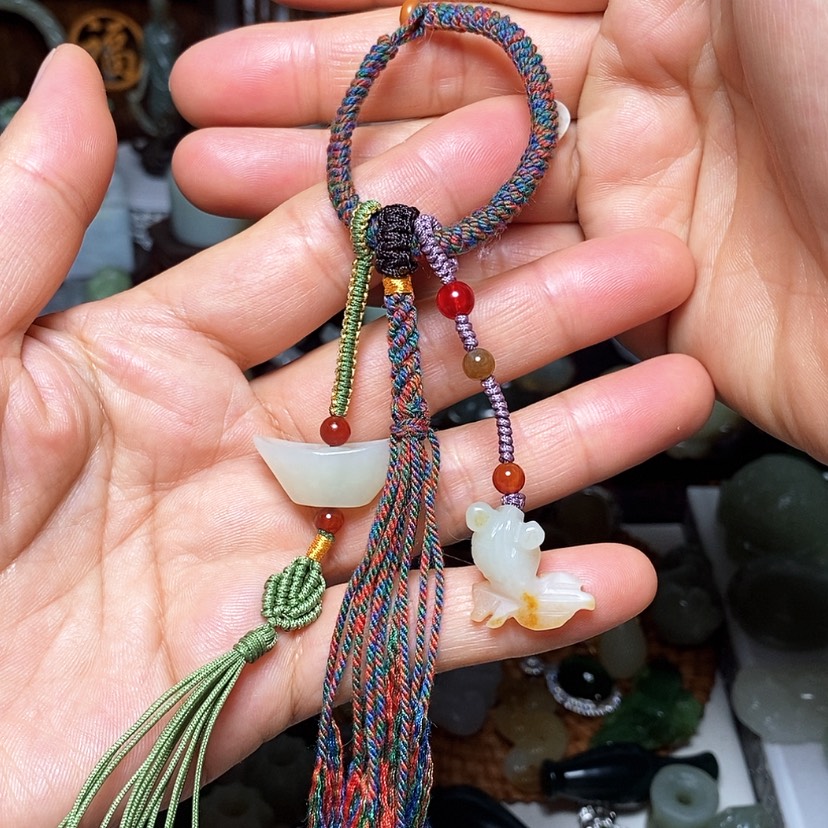 【闪购商品】和田玉颈饰未镶嵌