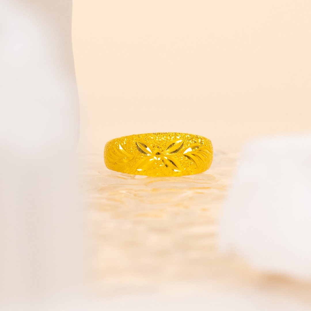 足银戒指 足银戒指饰品指环磨砂闪沙四瓣花戒指时尚百搭经典款式