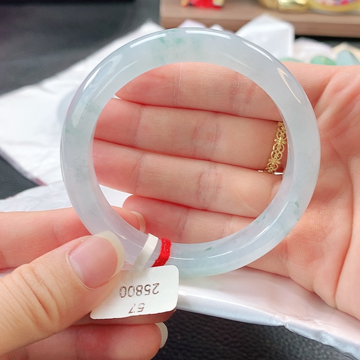 未镶嵌手镯翡翠@*年