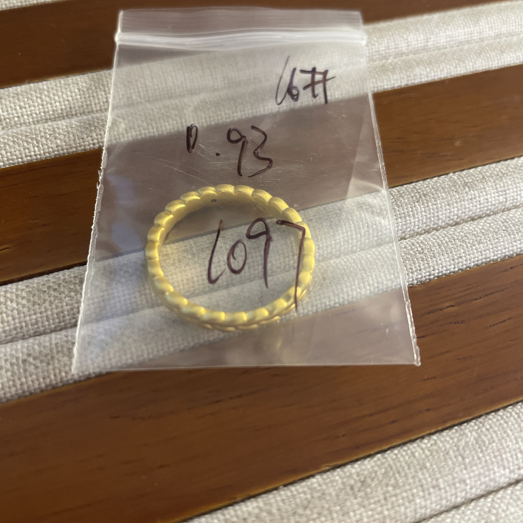 克重0.93 16号 屁桃爱心戒指 足金999