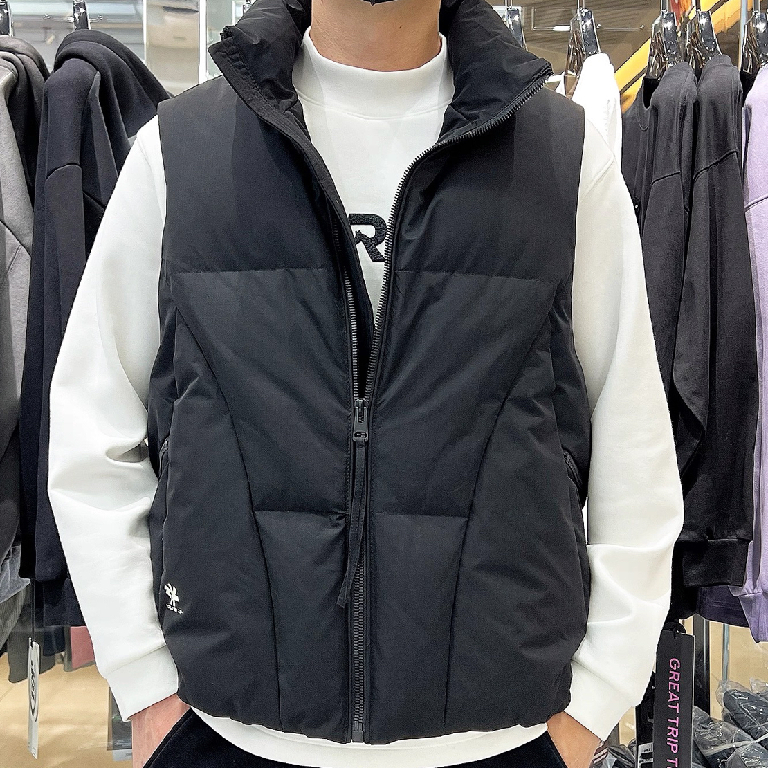 2025冬季新韩版立领羽绒马甲男潮牌百搭保暖加厚黑色拉链背心外套