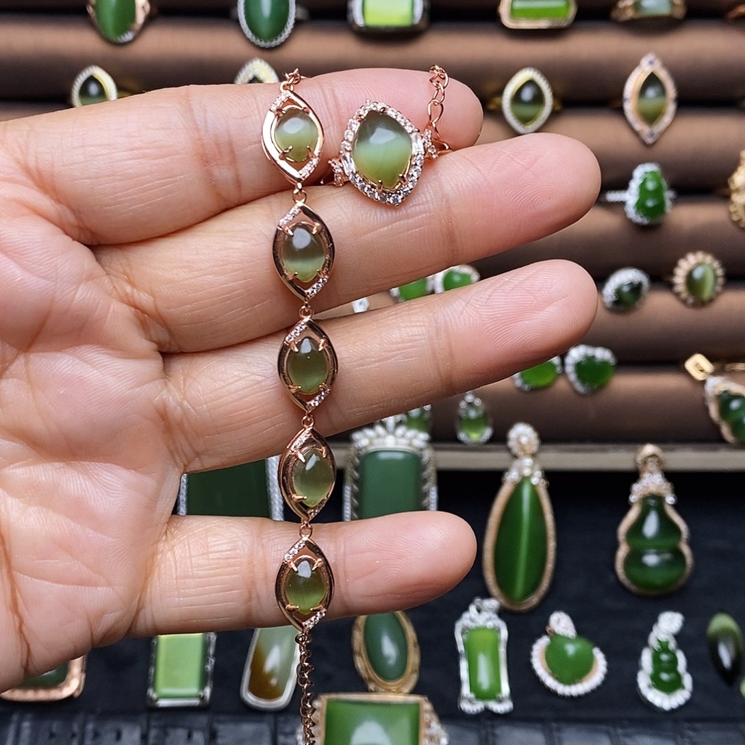 吊坠(不含链)银S925镶嵌和田玉（碧玉）套装