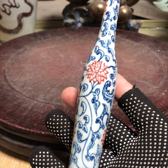 绵***军瓷陶瓷的设计师是一