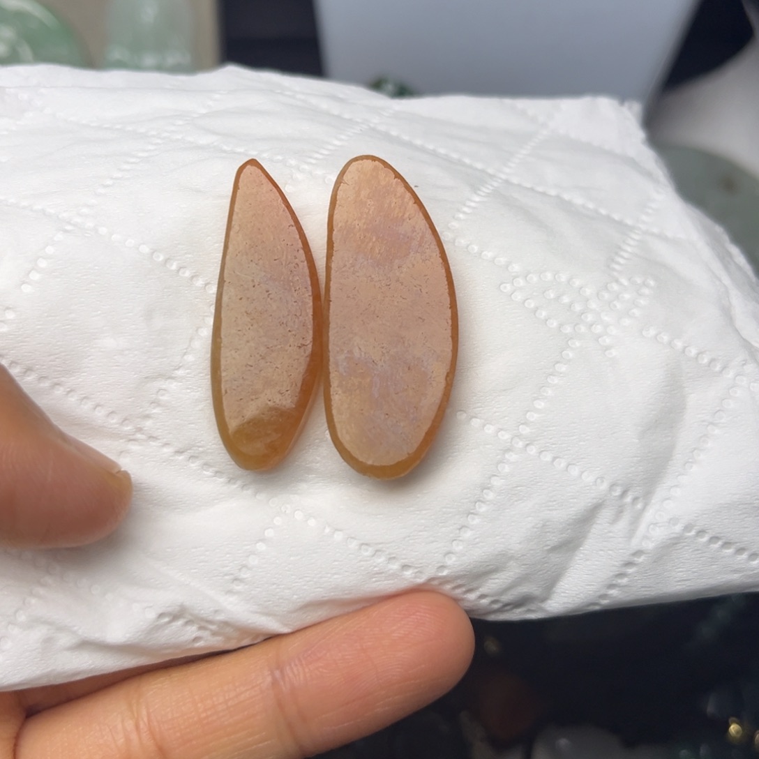 翡翠未镶嵌颈饰挂件