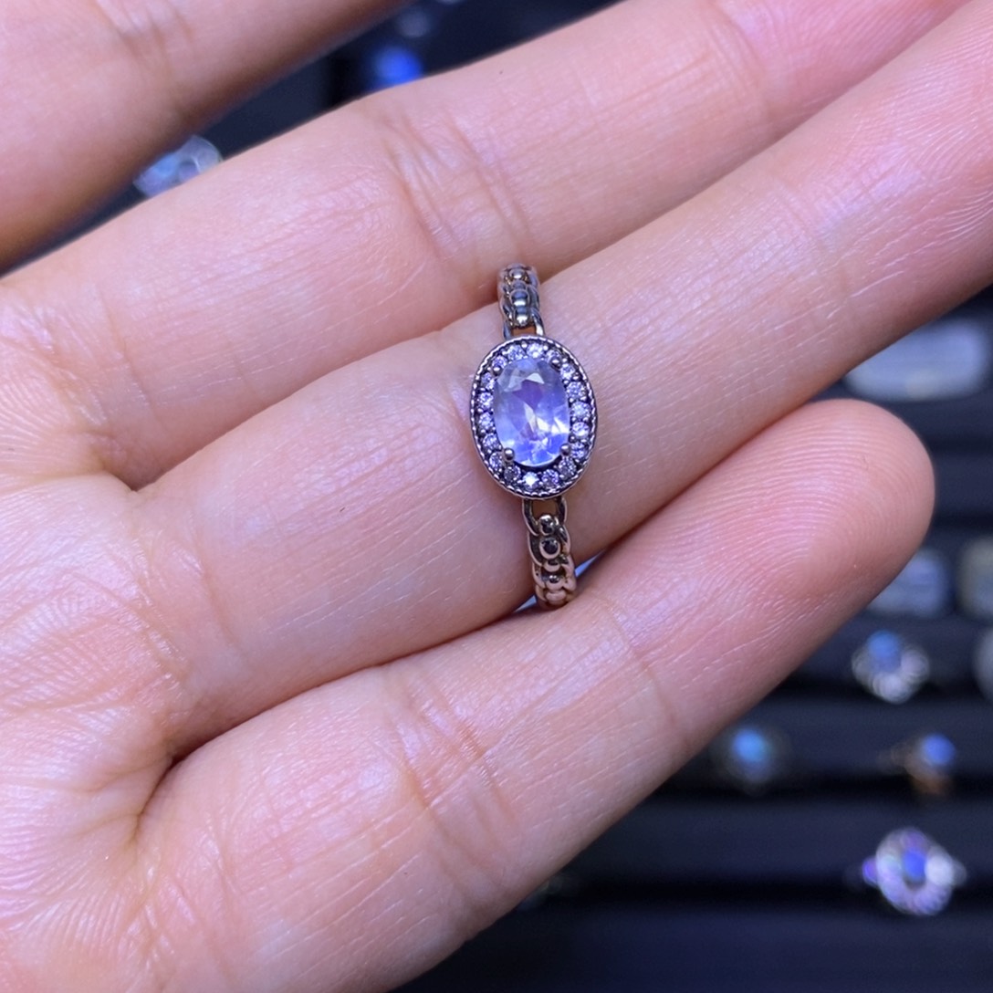 月光石手链未镶嵌为****L