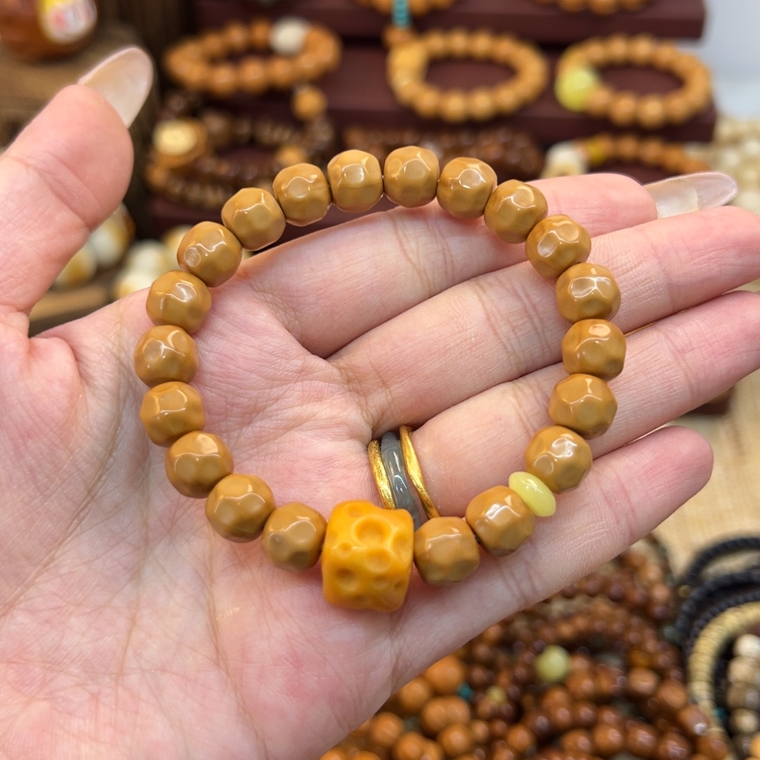 手串猴头核桃猴头奶酪搭配奶酪