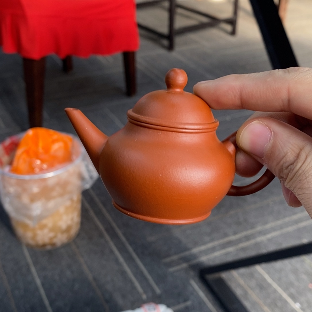 紫砂茶壶朱泥芭乐60毫升