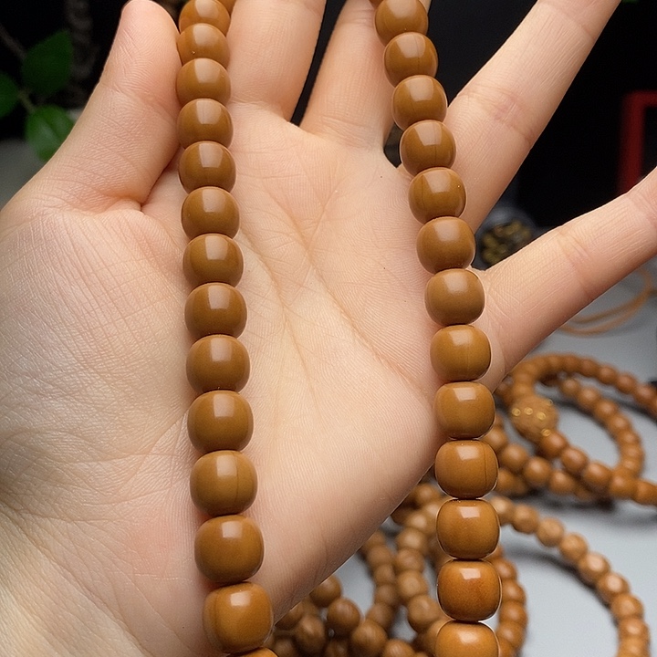 Z***z文玩核桃吊坠老型手持