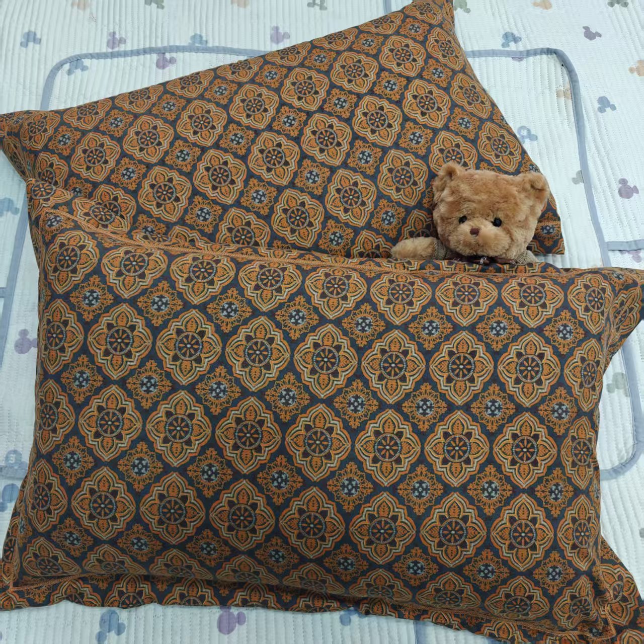 加厚磨毛枕套--漫步