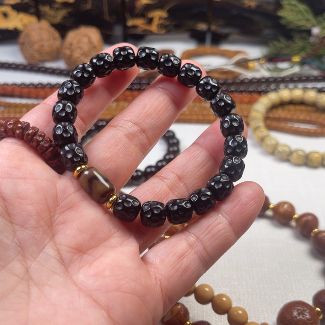 椰蒂吊坠4566778889999