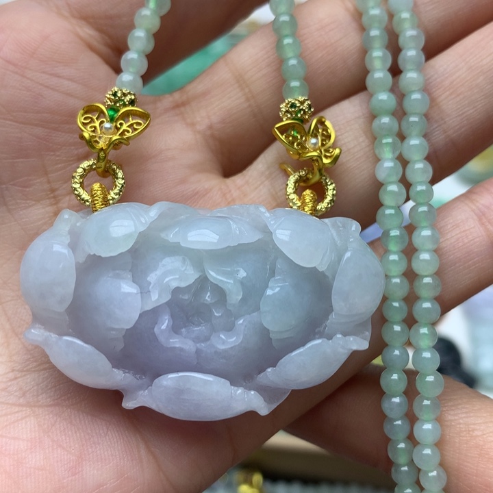 颈饰未镶嵌翡翠翡翠