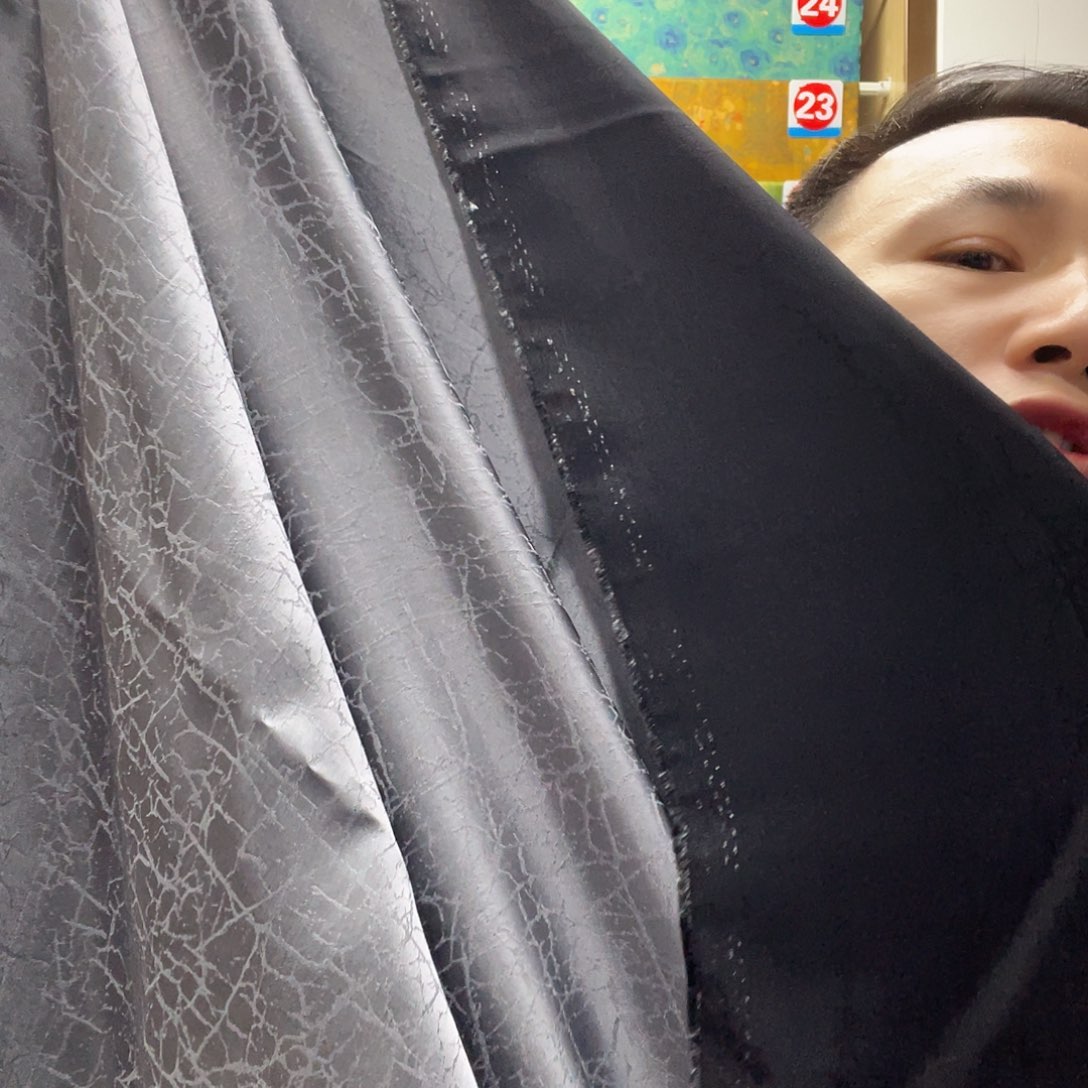 3米鬼裂文的灰色高货