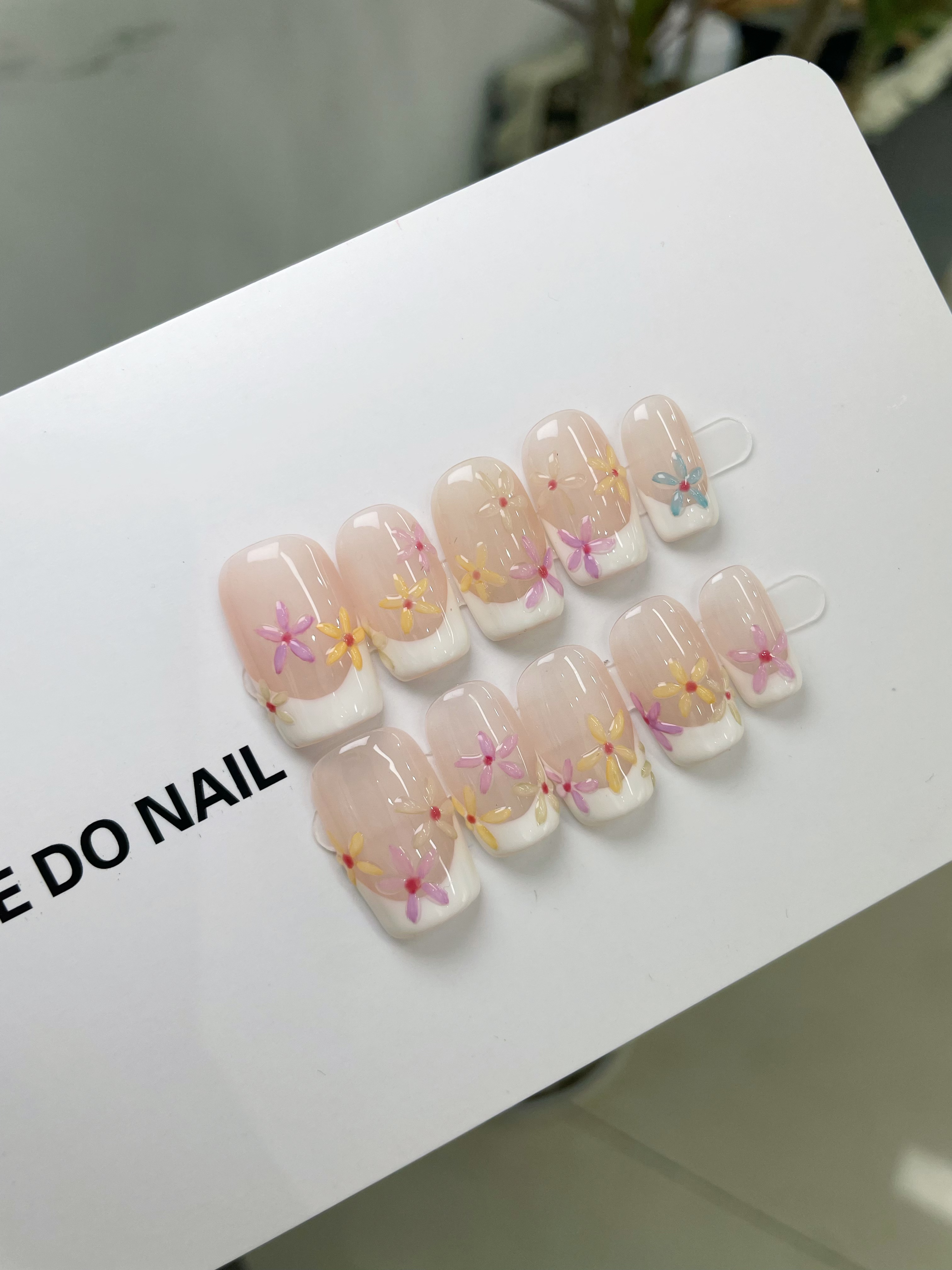  SHEDONail“夏日的花”清新莫奈花园油画风格短款穿戴甲显白甜美