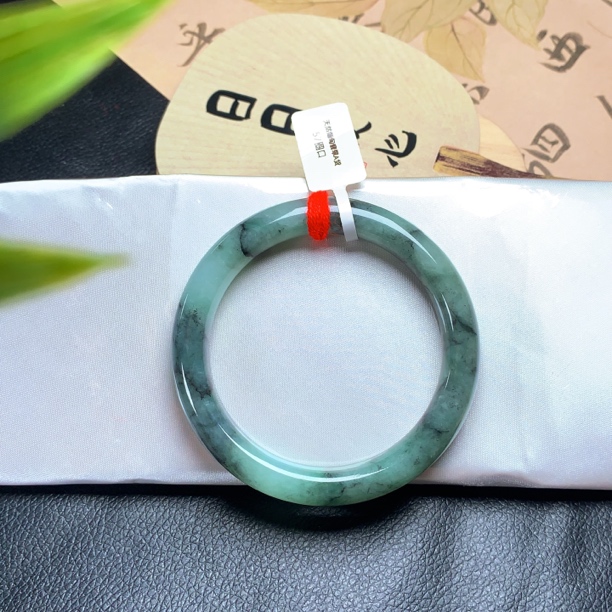 天然缅甸翡翠A货手镯57圈口糯化种水冰胶水墨山水乌鸡圆翡翠手镯