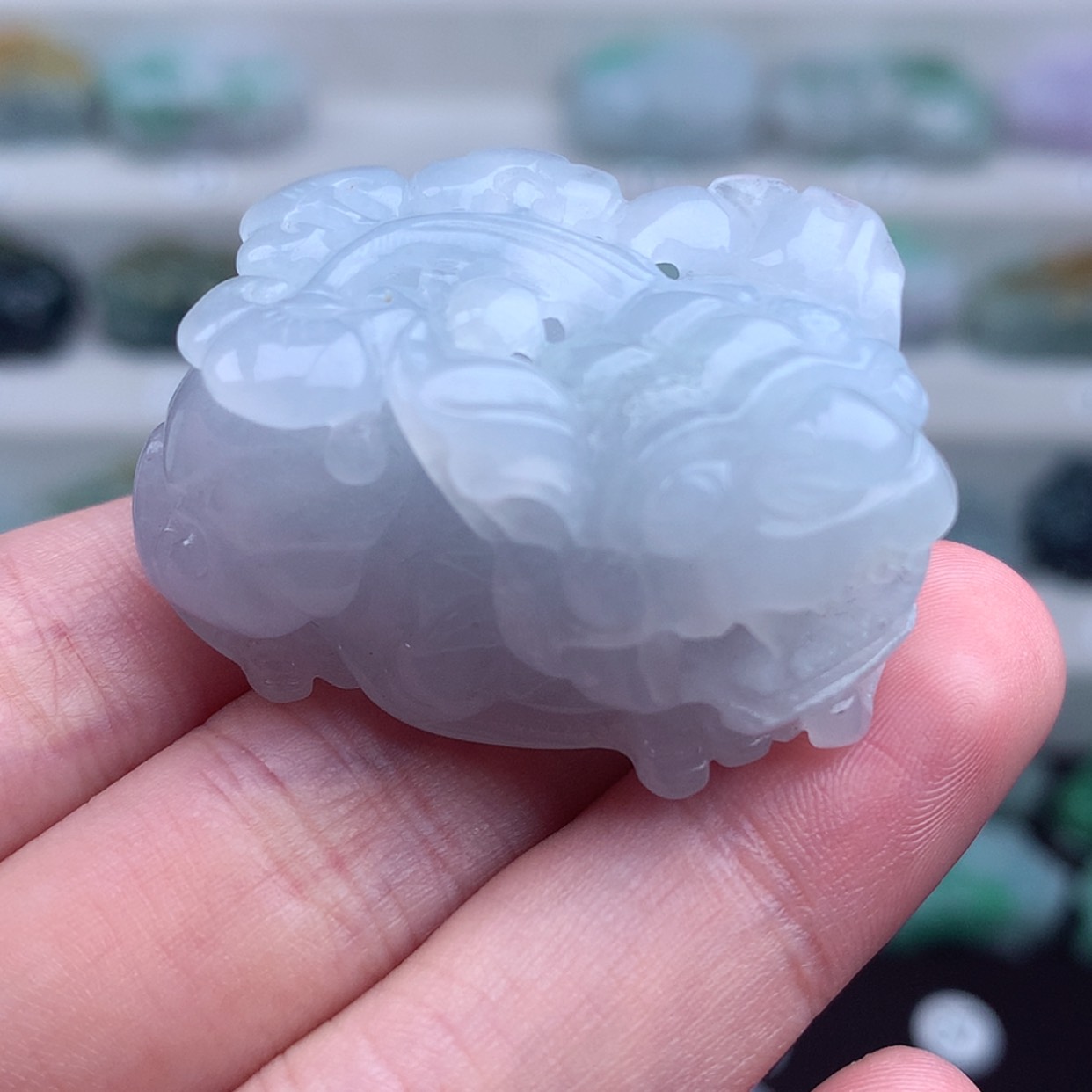 【闪购商品】翡翠未镶嵌颈饰貔貅