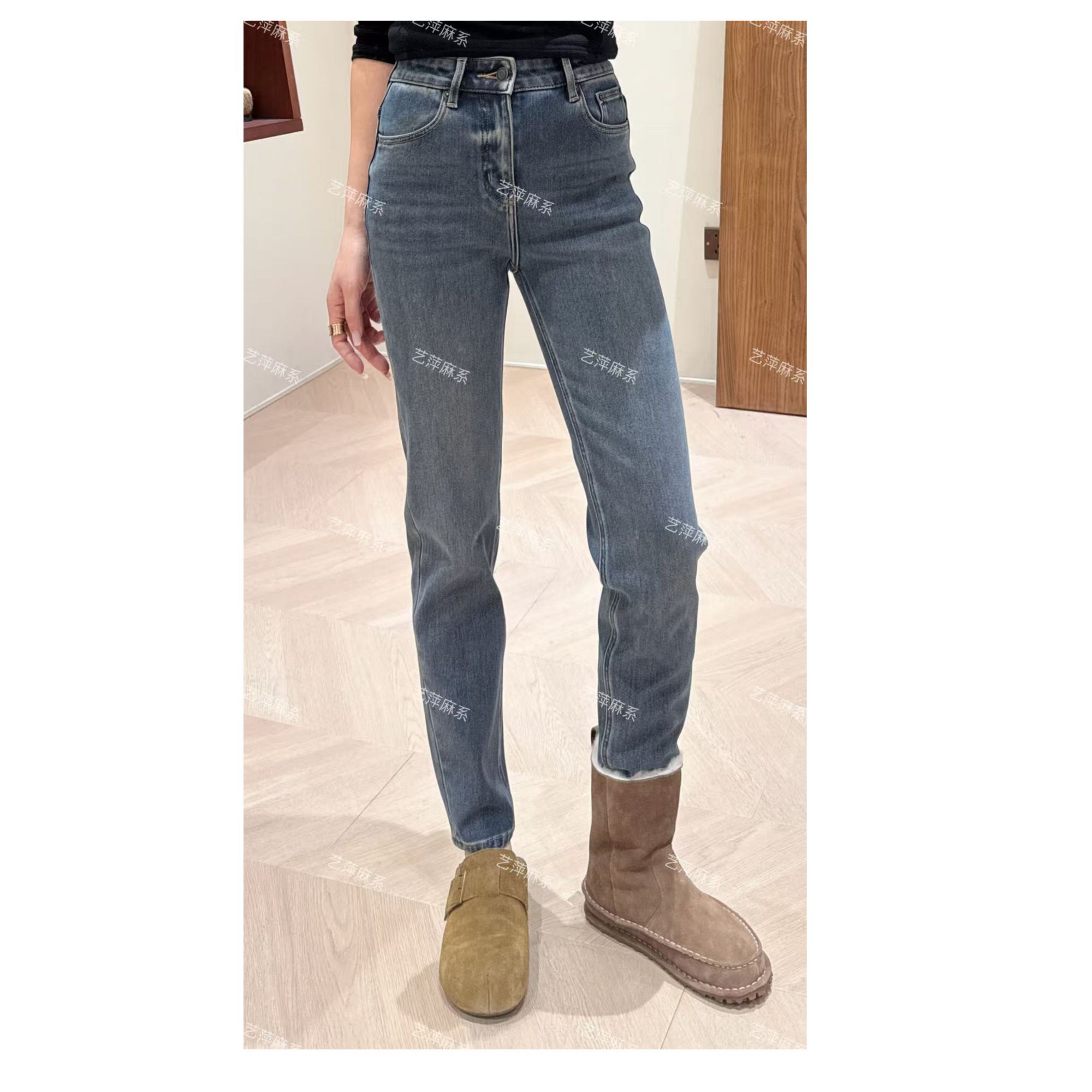 2025冬季韩系女主天丝弹力植绒小脚裤废土蓝牛仔裤1527