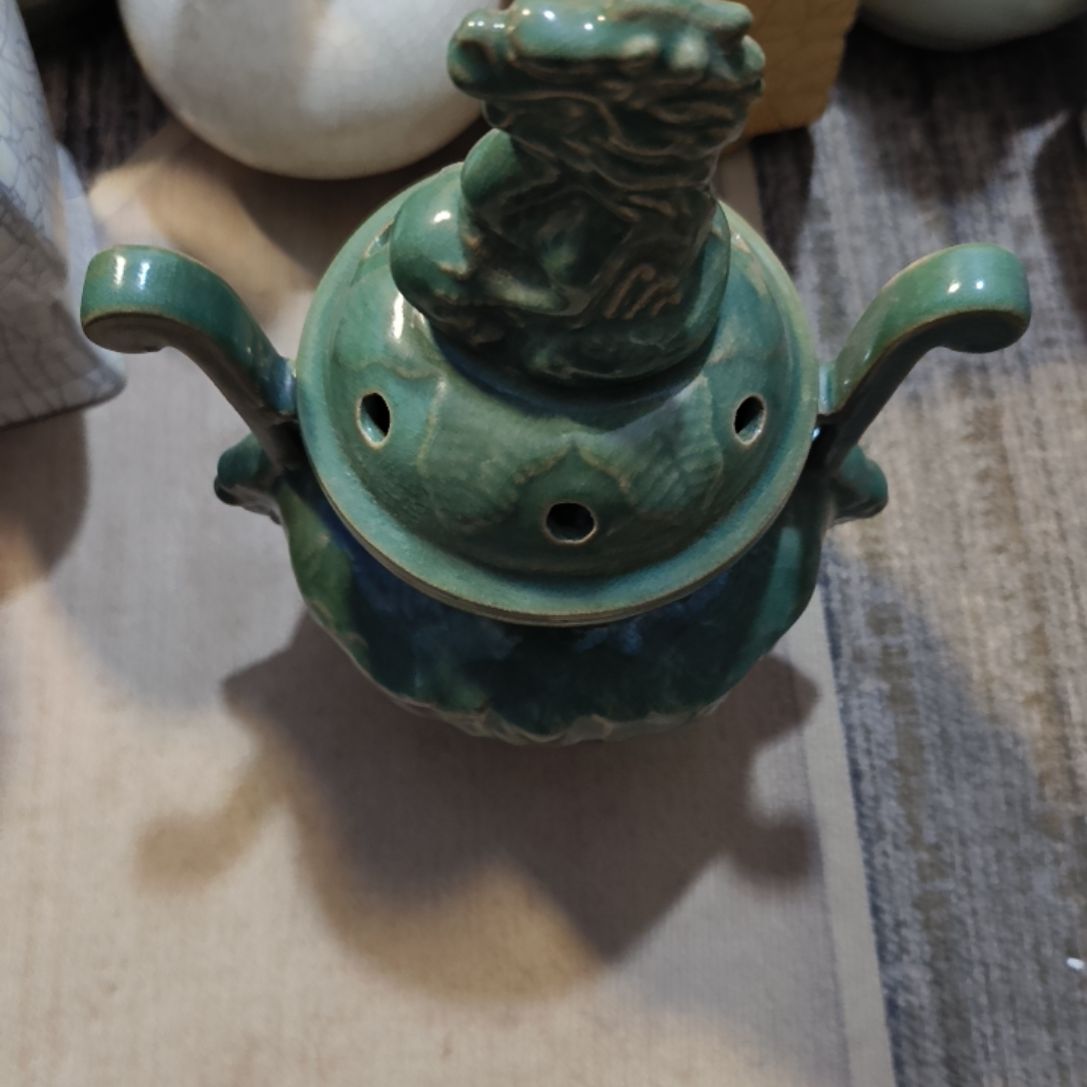 摆件瓷器放大漏给您发货了吗