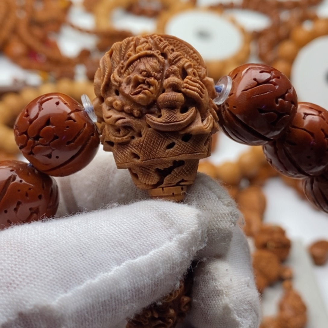 用****9桃核纯手工打造