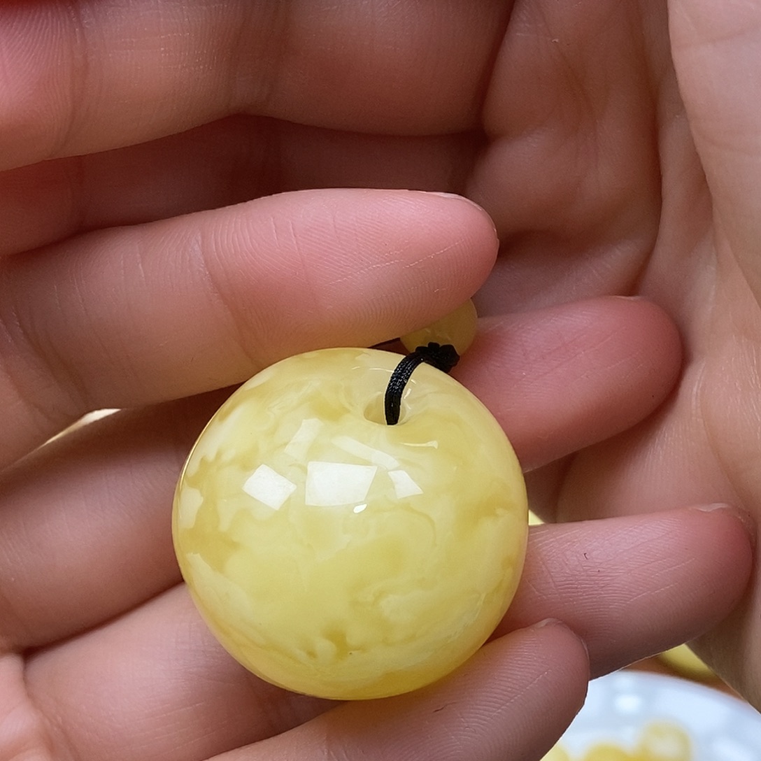 琥珀未镶嵌裸石公主扣