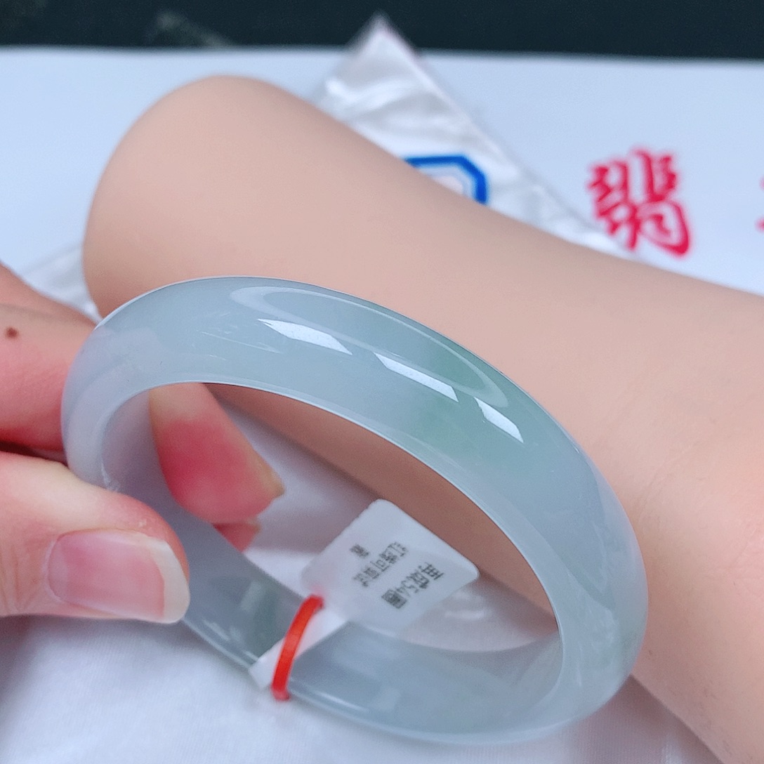 【闪购商品】翡翠手镯未镶嵌，54