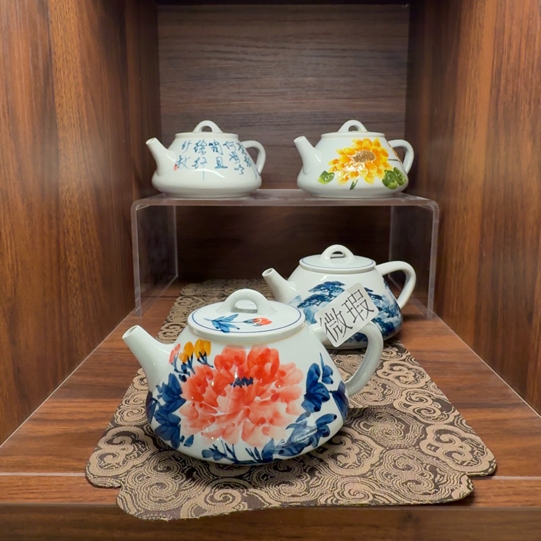釉下手绘茶具微瑕
