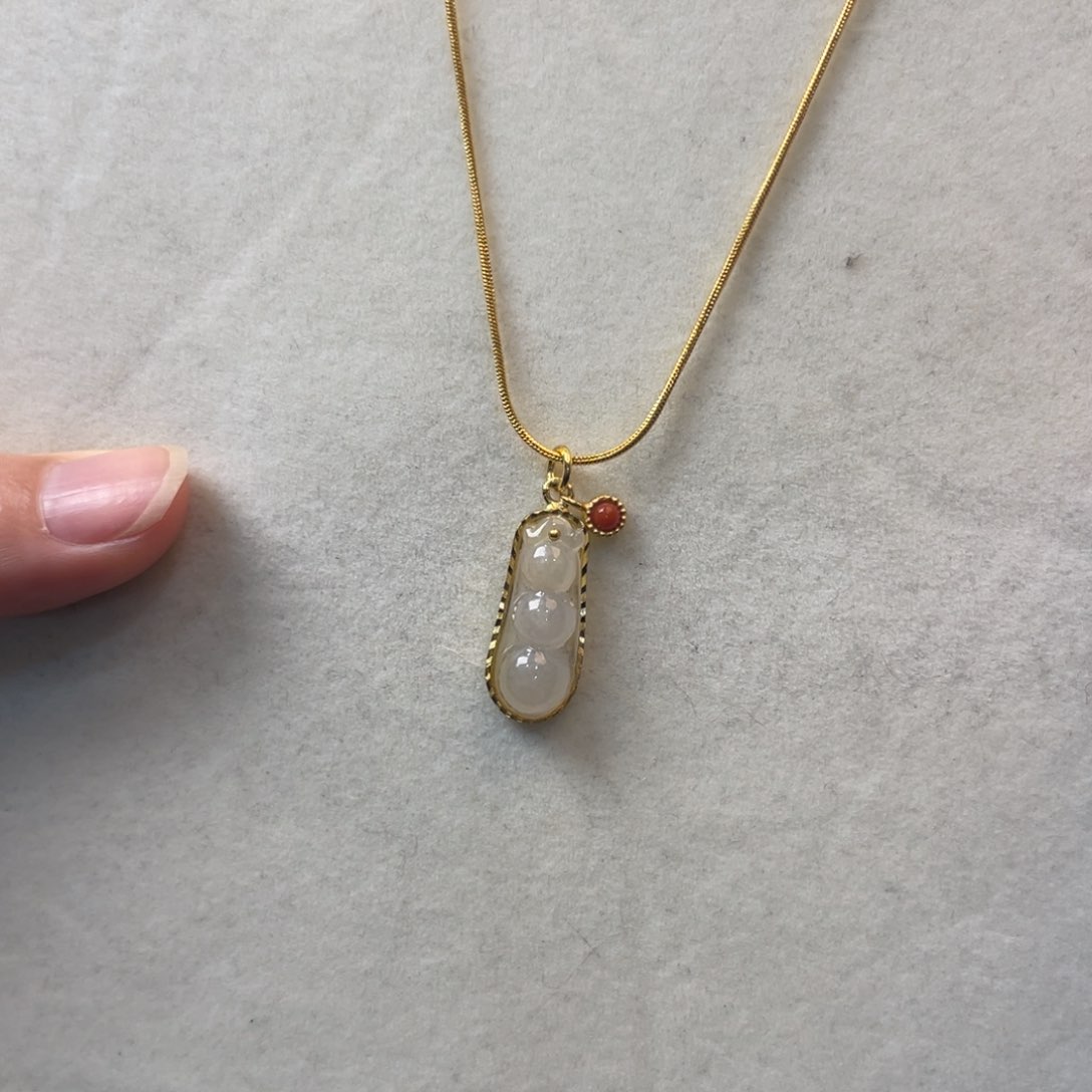 翡翠颈饰未镶嵌吊坠