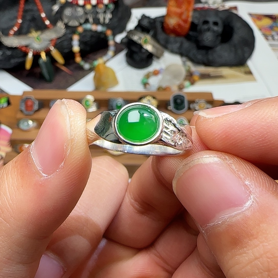 安***奥翡翠银S925镶嵌戒指