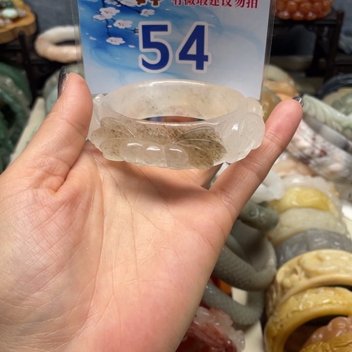 石英岩玉未镶嵌手镯