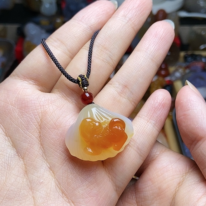 未镶嵌颈饰玛瑙/玉髓