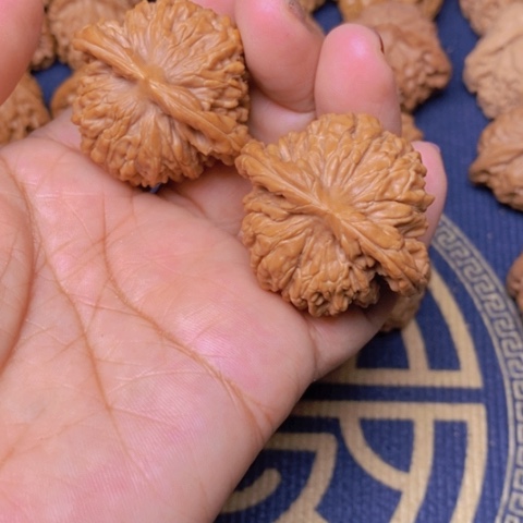 【闪购商品】文玩核桃吊坠四座楼42