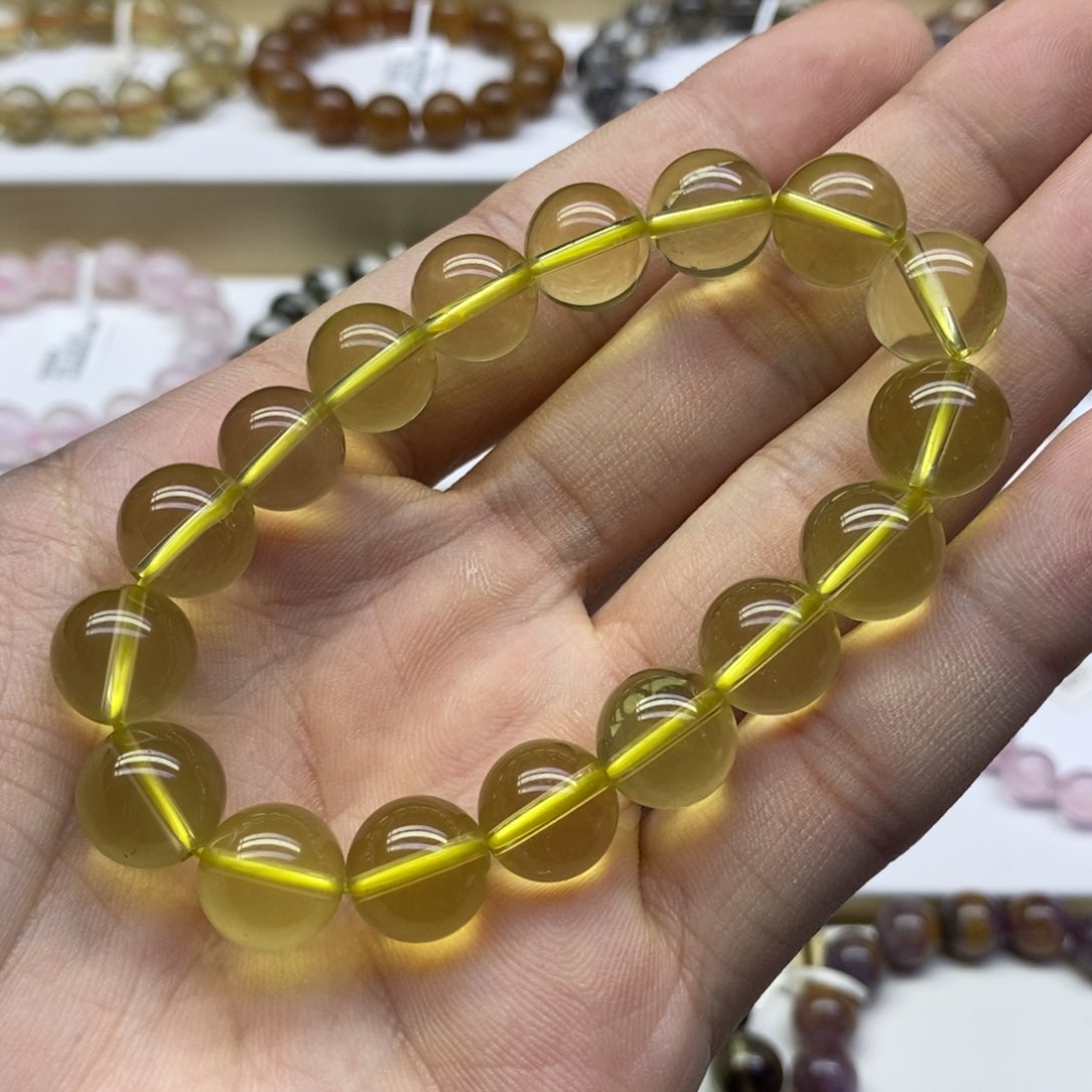 水晶手链未镶嵌纯天然