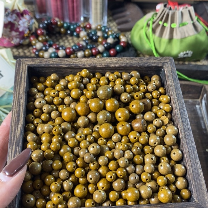 泥塑桂花混合瑕疵珠香包约50克