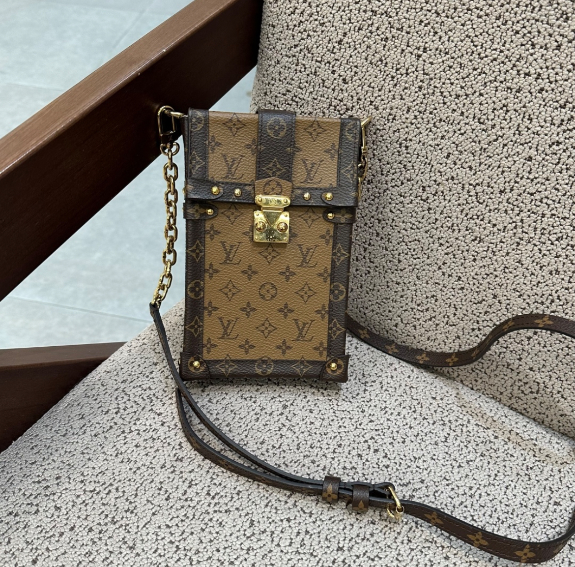 99新 LouisVuitton/路易威登 LV 老花手机包 US98269212